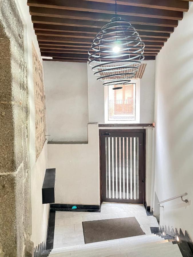 דירות Duplex Toledo Catedral Con Parking Gratis מראה חיצוני תמונה